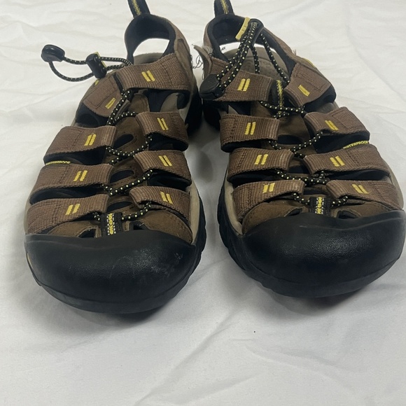 Keen Men's Newport Leather Sandal US 10 UK 9 Brown - Picture 3 of 9